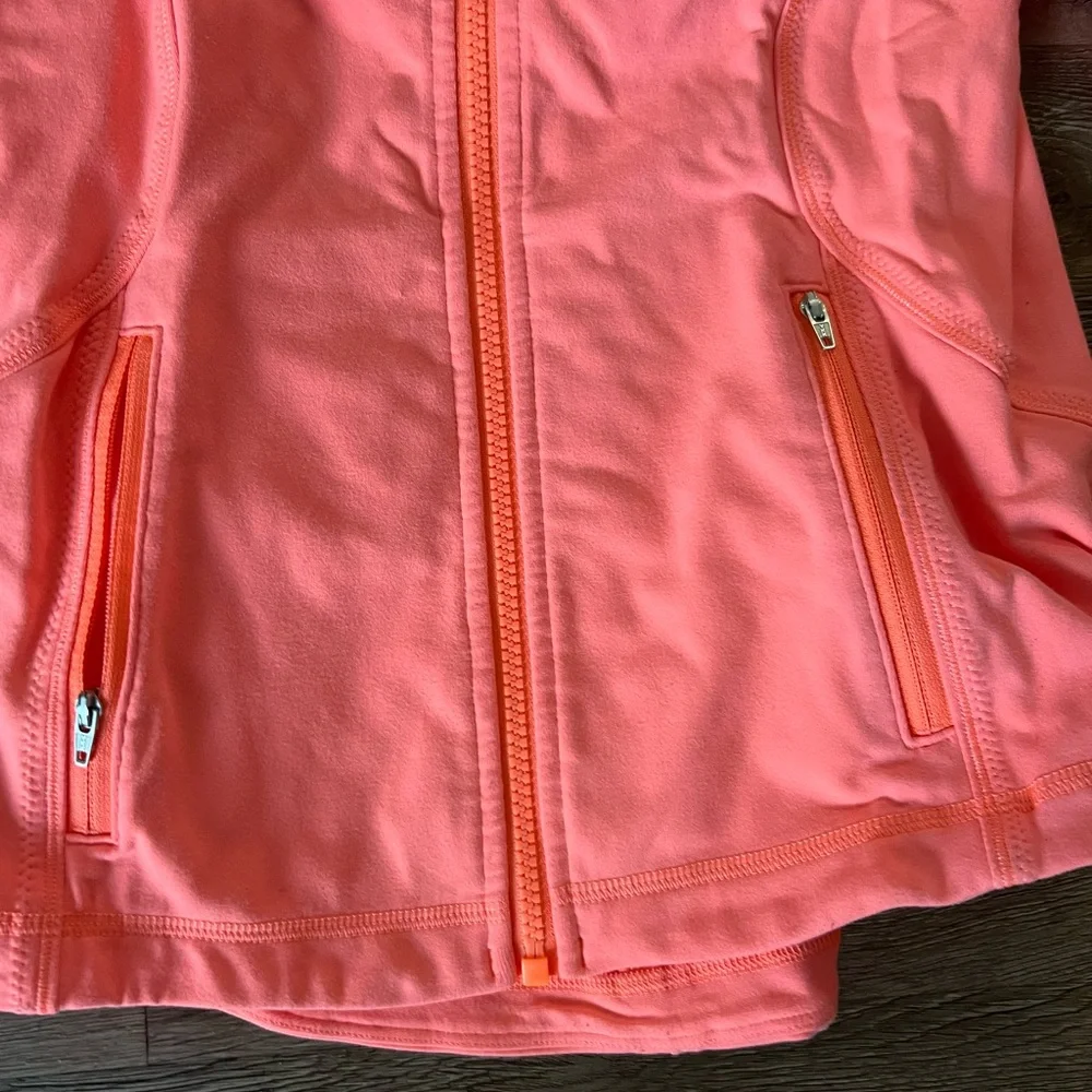 Lululemon Women's Forme Jacket in hot Orange/Pink Size 6 - Picture 5 of 9